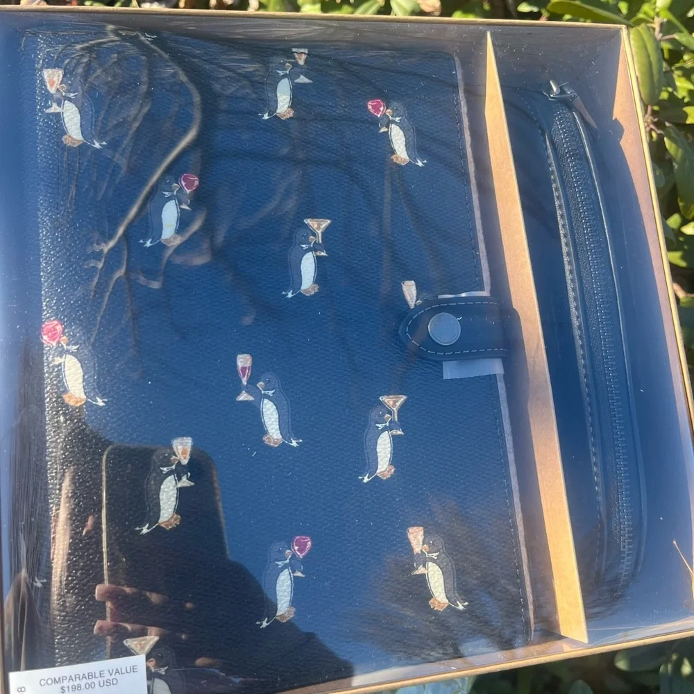 Coach Boxed  Notebook And Pencil Case Set With Penguin Print-CCP98